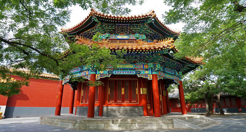 Lama Temple