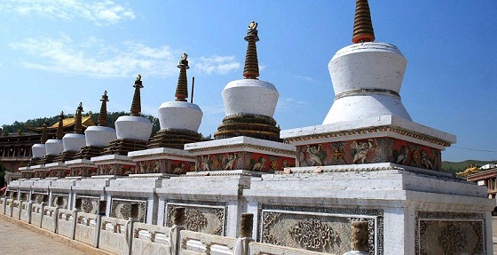 Kumbum Stupa.jpg